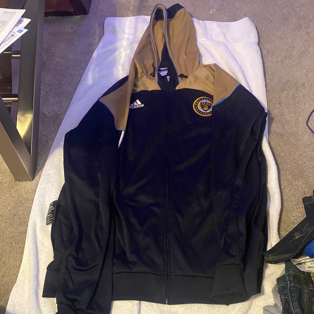 Selling an Adidas Philadelphia edition jacket, never worn - new with tags!